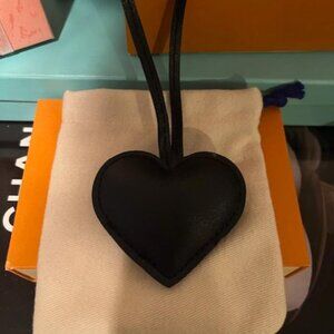 New Black Heart Leather Bag Charm Keychain Purse Accessory